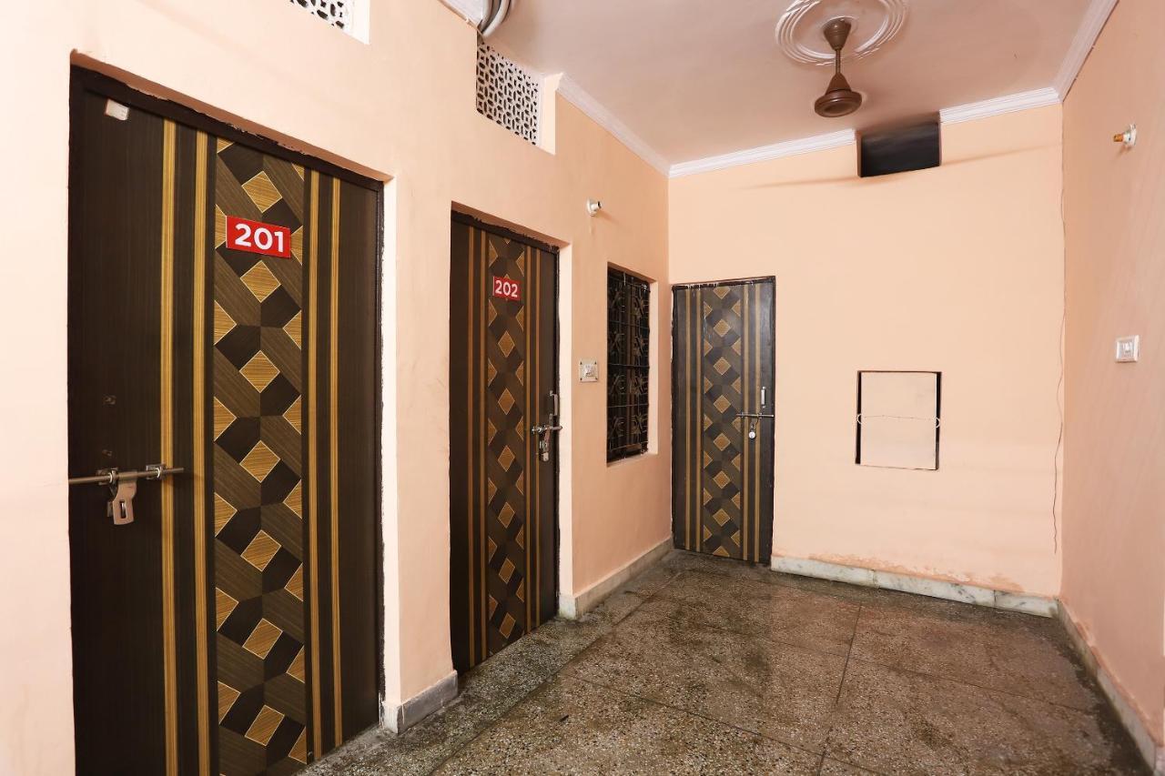 Hotel Oyo 39645 Maheshwari Residency Nueva Delhi Exterior foto